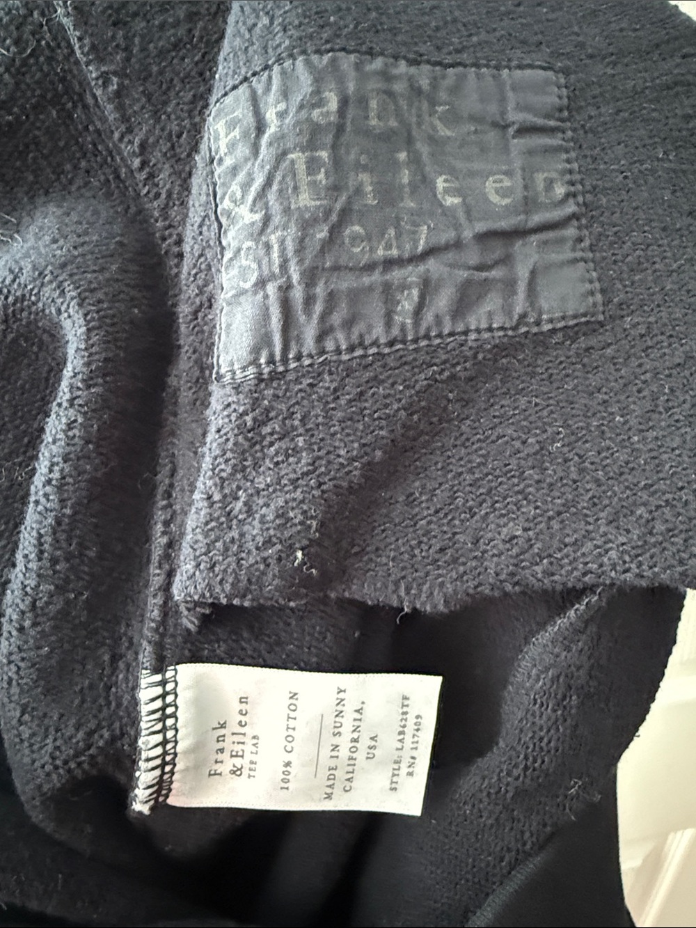 Frank & Eileen Women's navy sweatpants